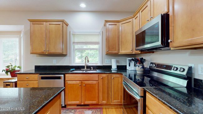 17 Lavender Dr, House other with 4 bedrooms, 5 bathrooms and 2 parking in Whispering Pines NC | Image 20
