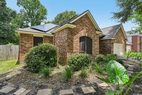 2115 Chester Fort Dr, Spring, TX, 77373-7644 | Card Image