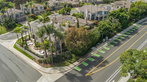 7186 Tern Pl, Carlsbad, CA, 92011-5001 | Card Image