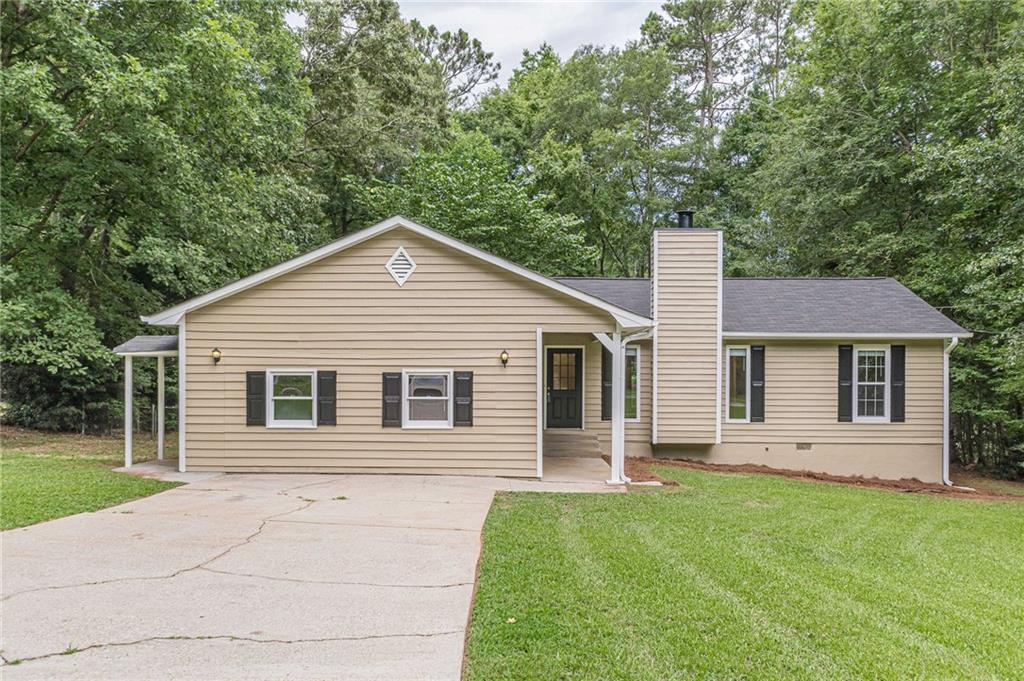 Stormy Ln, Jonesboro, GA 30238