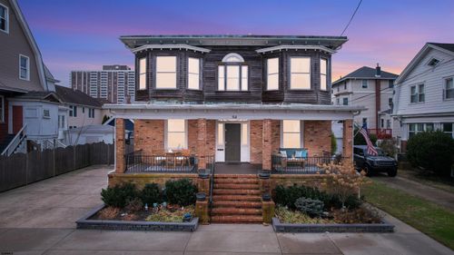 52 S Raleigh Ave, Atlantic City, NJ, 08401-5820 | Card Image