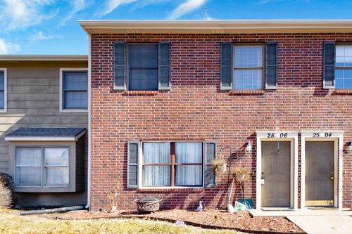 2506 Candlecrest Cir, Manhattan, KS, 66503-0323 | Card Image