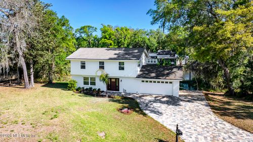 1811 Twelve Oaks Ln N, Neptune Beach, FL, 32266-3181 | Card Image