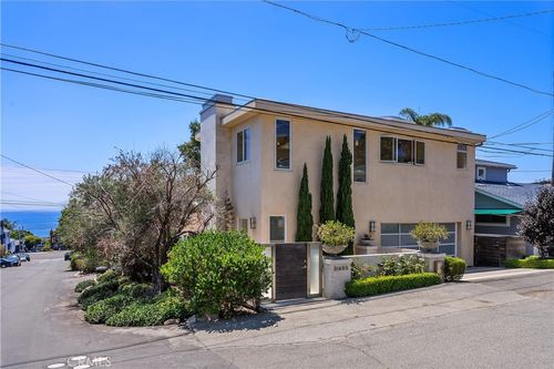 31685 3rd Ave, Laguna Beach, CA, 92651-8222 | Card Image