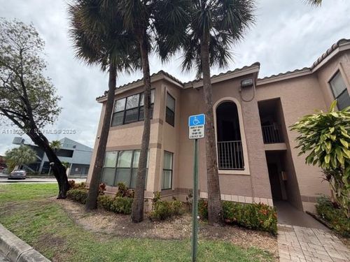 apt-3102-2826 S University Dr, Davie, FL, 33328-1403 | Card Image