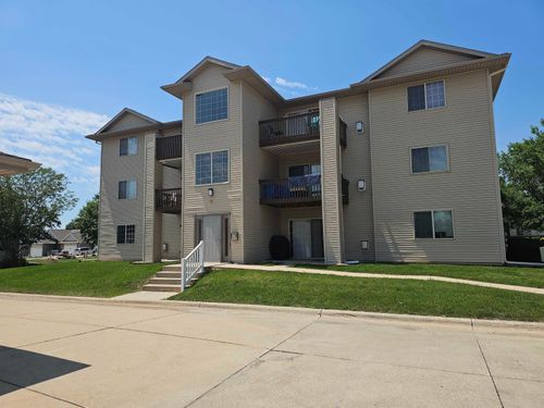 apt-4-3649 Pheasant Ln, Waterloo, IA, 50701-5238 | Card Image