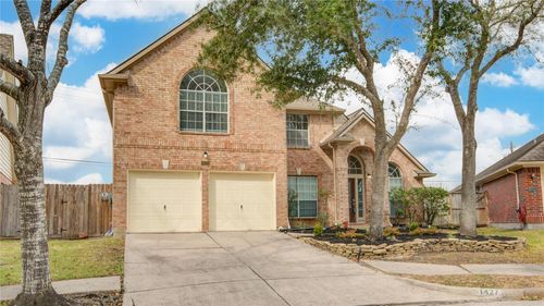 1427 Basswood Springs Ct, Houston, TX, 77062-8021 | Card Image