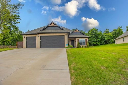 5504 Asheville Way, Choctaw, OK, 73020-4072 | Card Image