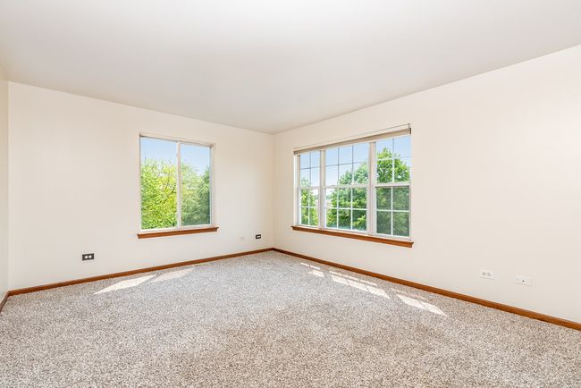 2593 Canyon Dr, Townhouse with 3 bedrooms, 2 bathrooms and 4 parking in Plainfield IL | Image 17