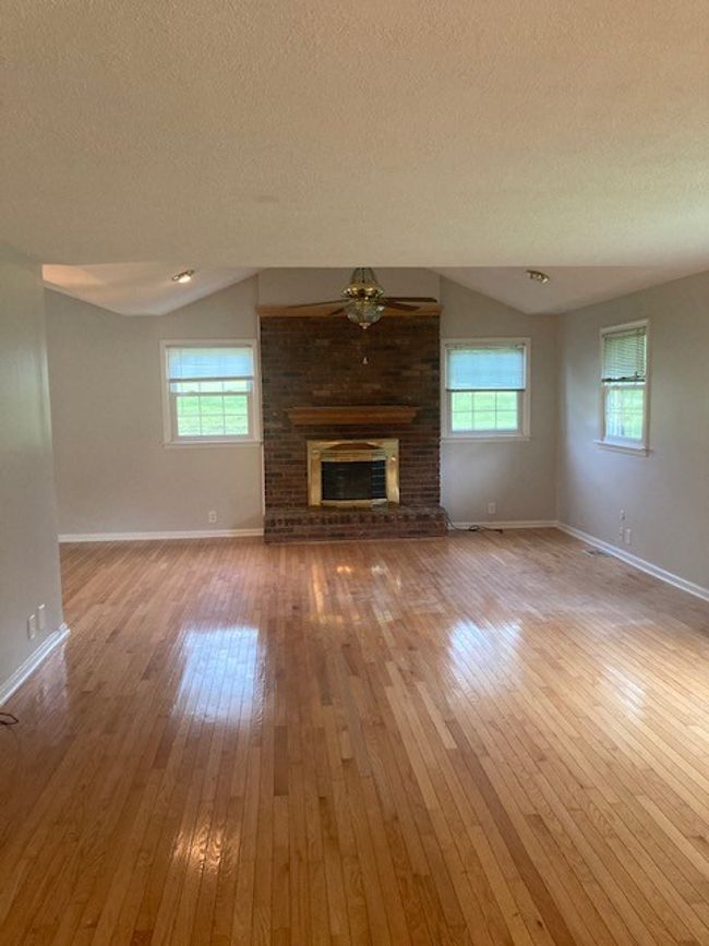 2671 Saundersville Ferry Rd, House other with 4 bedrooms, 3 bathrooms and null parking in Mount Juliet TN | Image 4