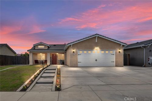 9907 Turning Leaf Ln, Bakersfield, CA, 93306-8396 | Card Image