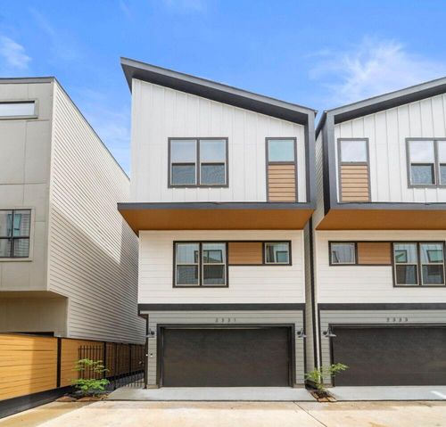 2331 Eagle St, Houston, TX, 77004-5207 | Card Image