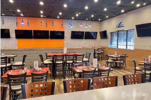 250 Us Highway 202/31 N, Flemington, NJ, 08822-1718 | Card Image