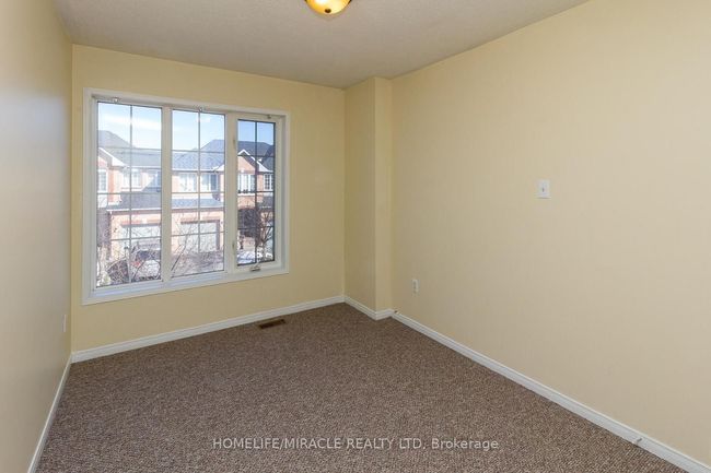 6 Sinclair Crt, Condo with 3 bedrooms, 3 bathrooms and 1 parking in Brampton ON | Image 18