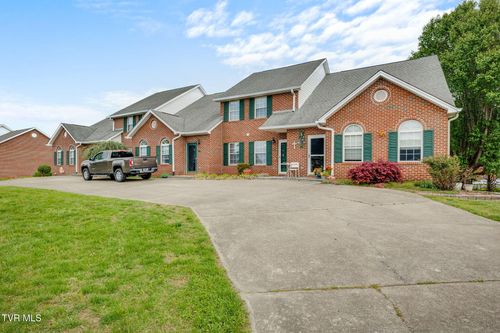 142-142 Eagle View Private Dr, Blountville, TN, 37617-5568 | Card Image