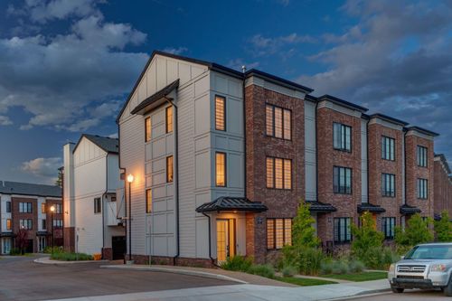 134 Discovery Drive Sw, Calgary, AB, T3H6E9 | Card Image
