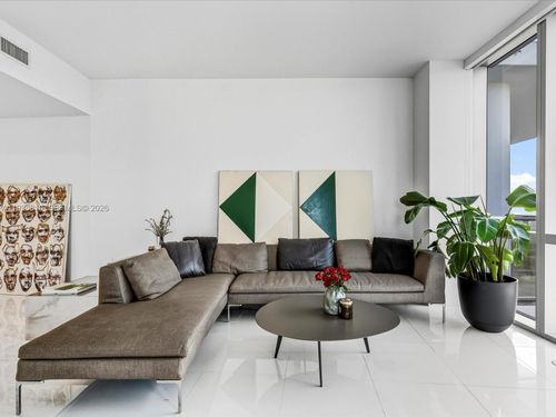 unit-4801-851 Ne 1st Ave, Miami, FL, 33132-1861 | Card Image