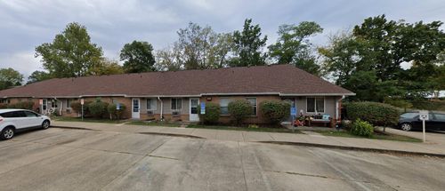 679 S Main St, Georgetown, OH, 45121-8421 | Card Image