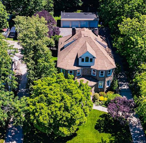 163/165 Lincoln Avenue, Hempstead, NY, 11570 | Card Image