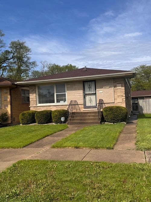 16210 Woodbridge Ave, Harvey, IL, 60426-5956 | Card Image