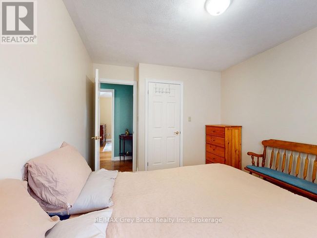 240060 Wilcox Side Rd, House other with 4 bedrooms, 2 bathrooms and 10 parking in Shallow Lake ON | Image 27