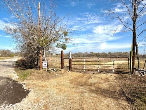 3248 Dale Ln, Dale, TX, 78616-2521 | Card Image