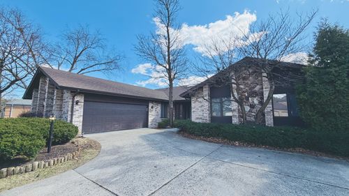 3623 Pebble Beach Rd, Northbrook, IL, 60062-3109 | Card Image