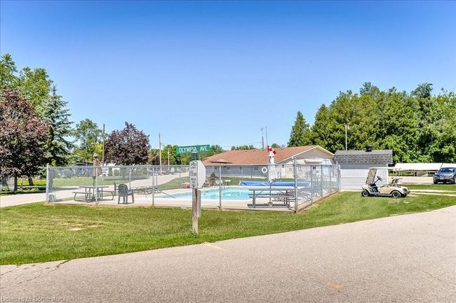 3 Trillium Beach Dr, House other with 2 bedrooms, 2 bathrooms and 3 parking in Puslinch ON | Image 32