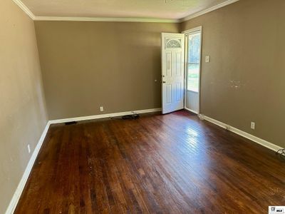 Living room; hardwood floors; ceiling fan | Image 3