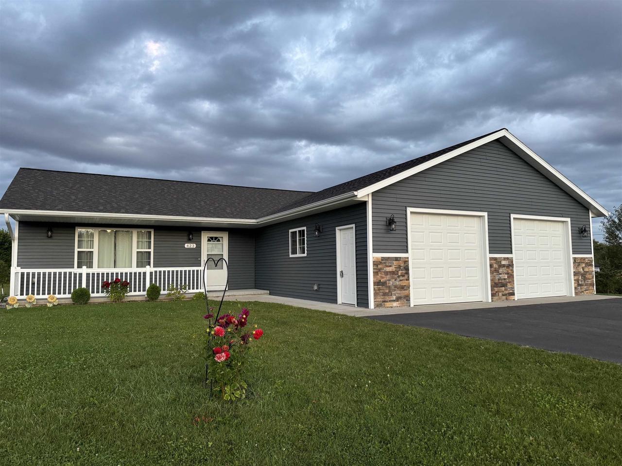 Mysteria Ln, Hatley, WI 54440