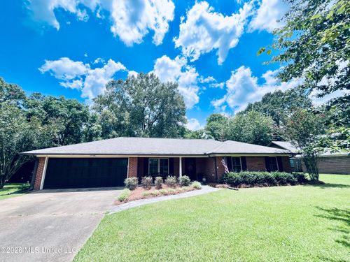 235 Timbermill Dr, Madison, MS, 39110-8729 | Card Image