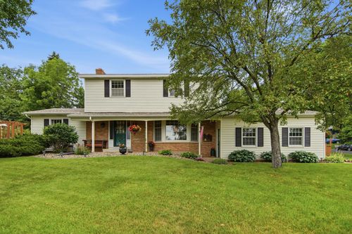 2623 Riviera Dr N, White Bear Lake, MN, 55110-4920 | Card Image