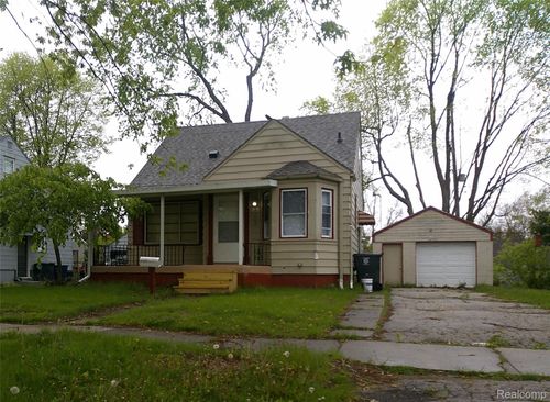 352 Buckingham Ave, Flint, MI, 48507-2705 | Card Image