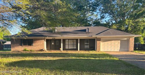 306 N Macarthur Cir, Indianola, MS, 38751-2239 | Card Image
