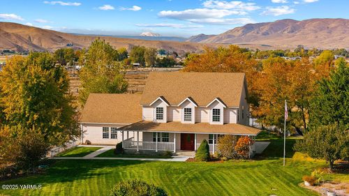 340 Gibson Rd, Selah, WA, 98942-8600 | Card Image