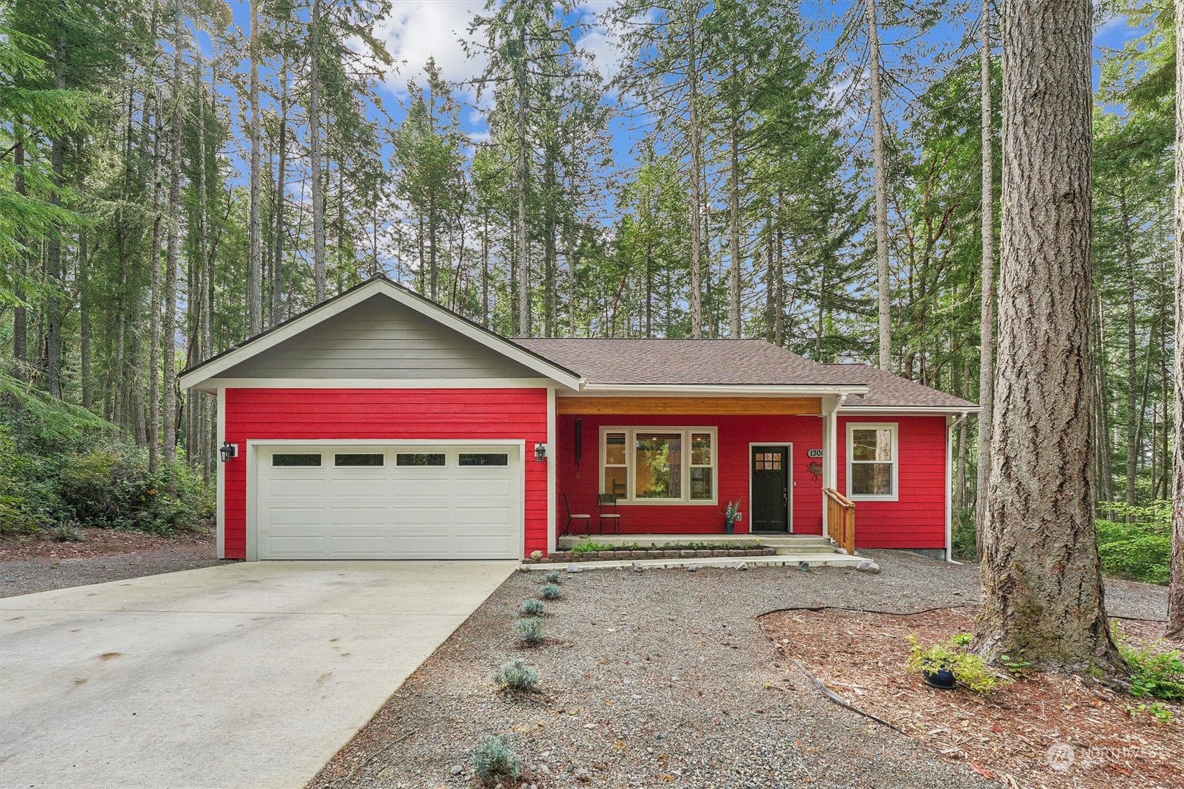 Silver Dr, Anderson Island, WA 98303