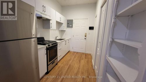 5-174.5 Hunter Street W, Peterborough (Town Ward 3), ON, K9H2L2 | Card Image