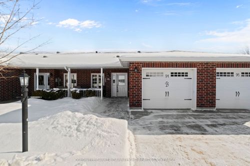 94 Redford Dr, Exeter, ON, N0M1S3 | Card Image