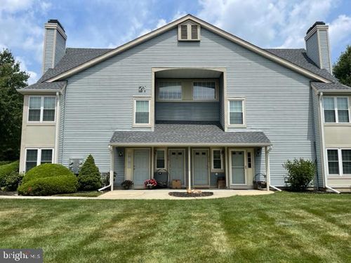 218 Andover Pl, Robbinsville, NJ, 08691-3423 | Card Image