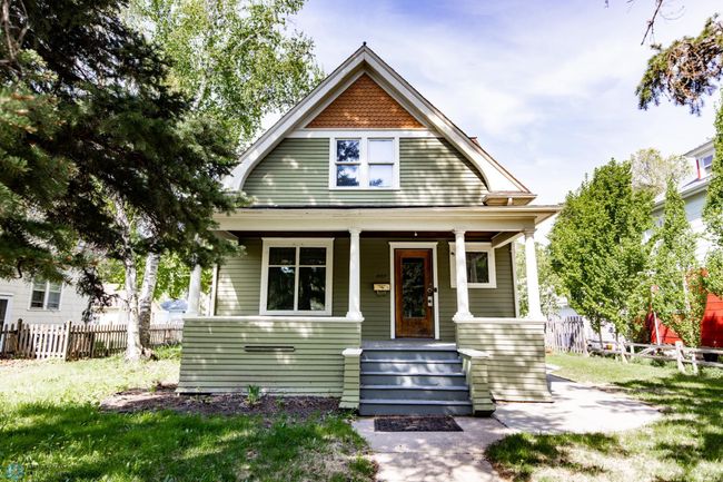 Front Exterior | Image 6