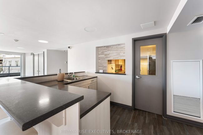 809 - 121 Queen St, Condo with 2 bedrooms, 2 bathrooms and null parking in Kingston ON | Image 33