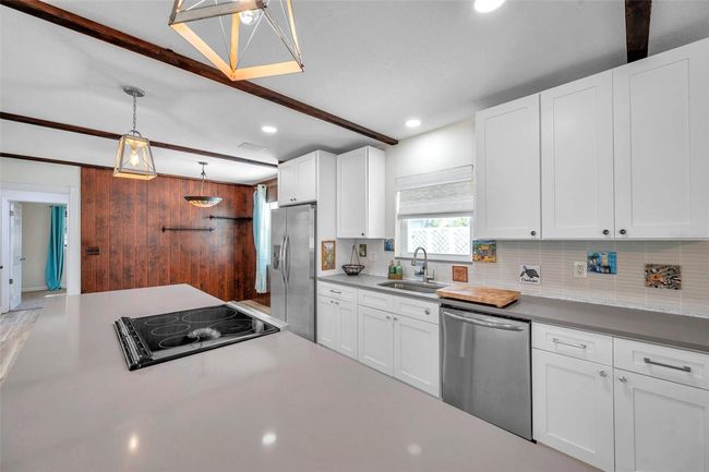 2009 Cleveland St, House other with 3 bedrooms, 2 bathrooms and null parking in CLEARWATER FL | Image 6