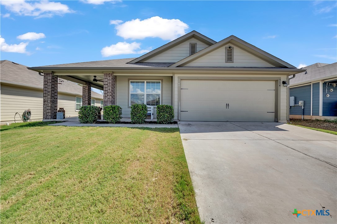 Cassandra Dr, Hutto, TX 78634