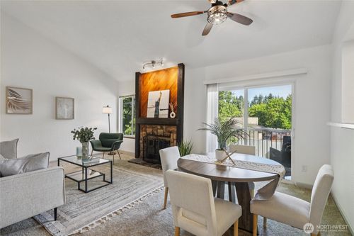 apt-a203-14401 Se Petrovitsky Rd, Renton, WA, 98058-8963 | Card Image