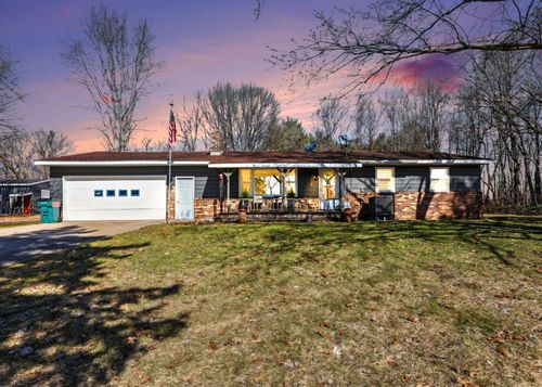 12596 Wilson St, Coopersville, MI, 49404-9503 | Card Image