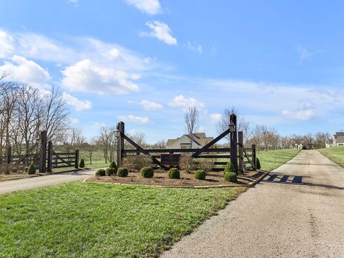 123 Doe Run Rd, Nicholasville, KY, 40340 | Card Image