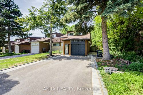 272 Mcnicoll Ave, North York, ON, M2H2C7 | Card Image