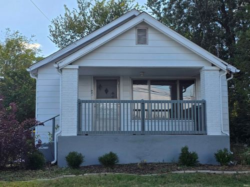 921 W Gourley Pike, Bloomington, IN, 47404-2130 | Card Image