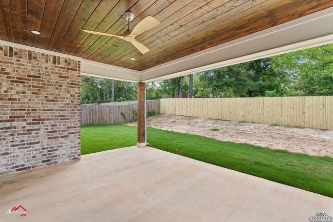 135 Hillcrest, House other with 4 bedrooms, 2 bathrooms and null parking in Gladewater TX | Image 25