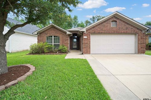 2559 Lazy Acres Ln, Tyler, TX, 75707-6286 | Card Image